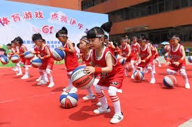 拉菲尼亚欧冠打进11球，成为单赛季欧冠进球最多